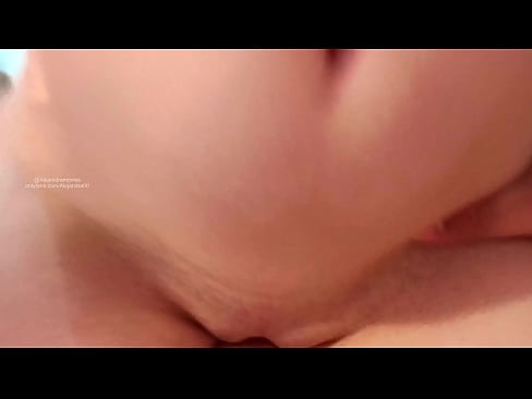 ❤️ Nire ahizparen gelan lo egiten eta horrela esnatu nintzen ❌ Porno %eu.porn-mz.ruan ❌❤